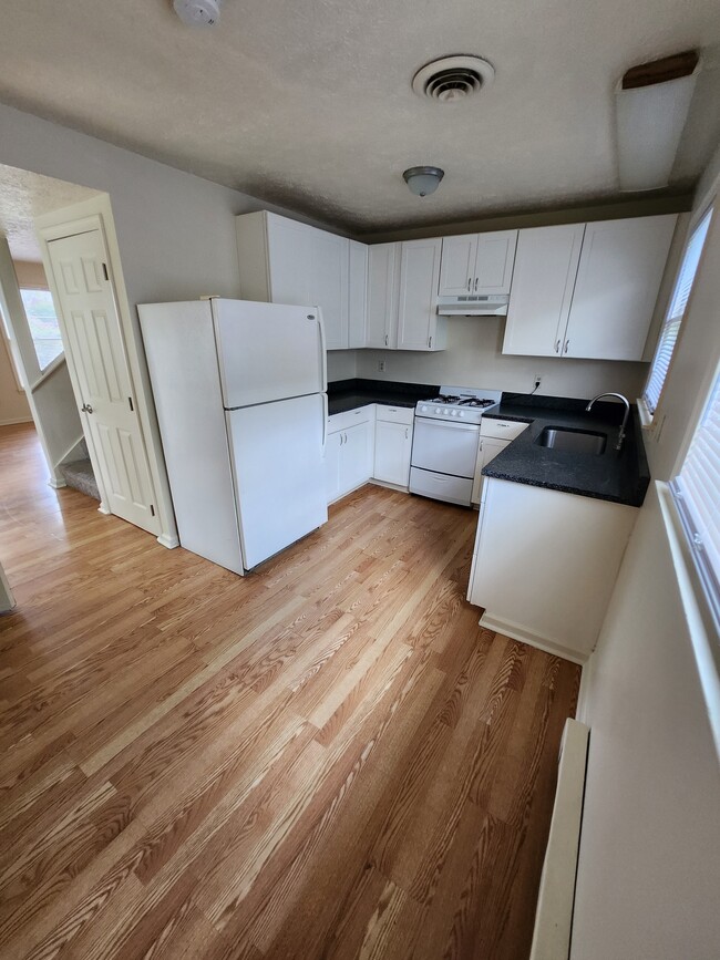 Building Photo - 542 N Loudoun St Unit A