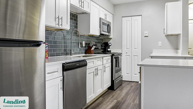 Photo - 4901 Whitton Pl Unidad 6258F.1403931