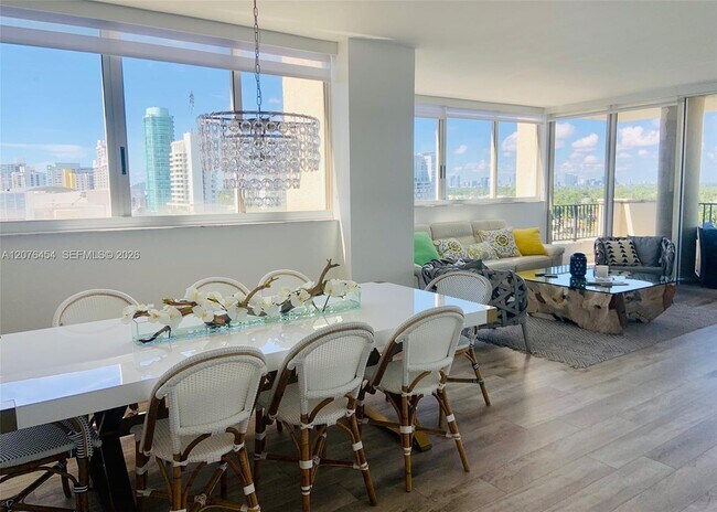 6422 Collins Ave Unidad 804
