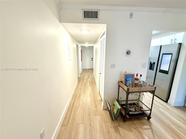 Photo - 7451 NW 16th St Unidad 207