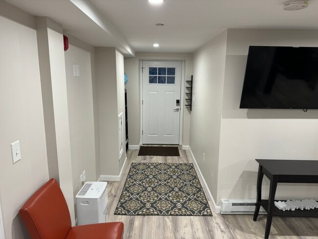 Photo - 171 Foster St Unit #B