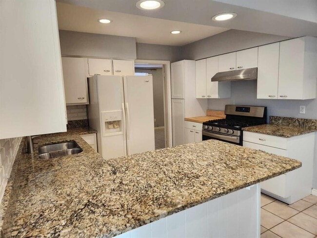 Photo - 3000 Ray Wood Dr