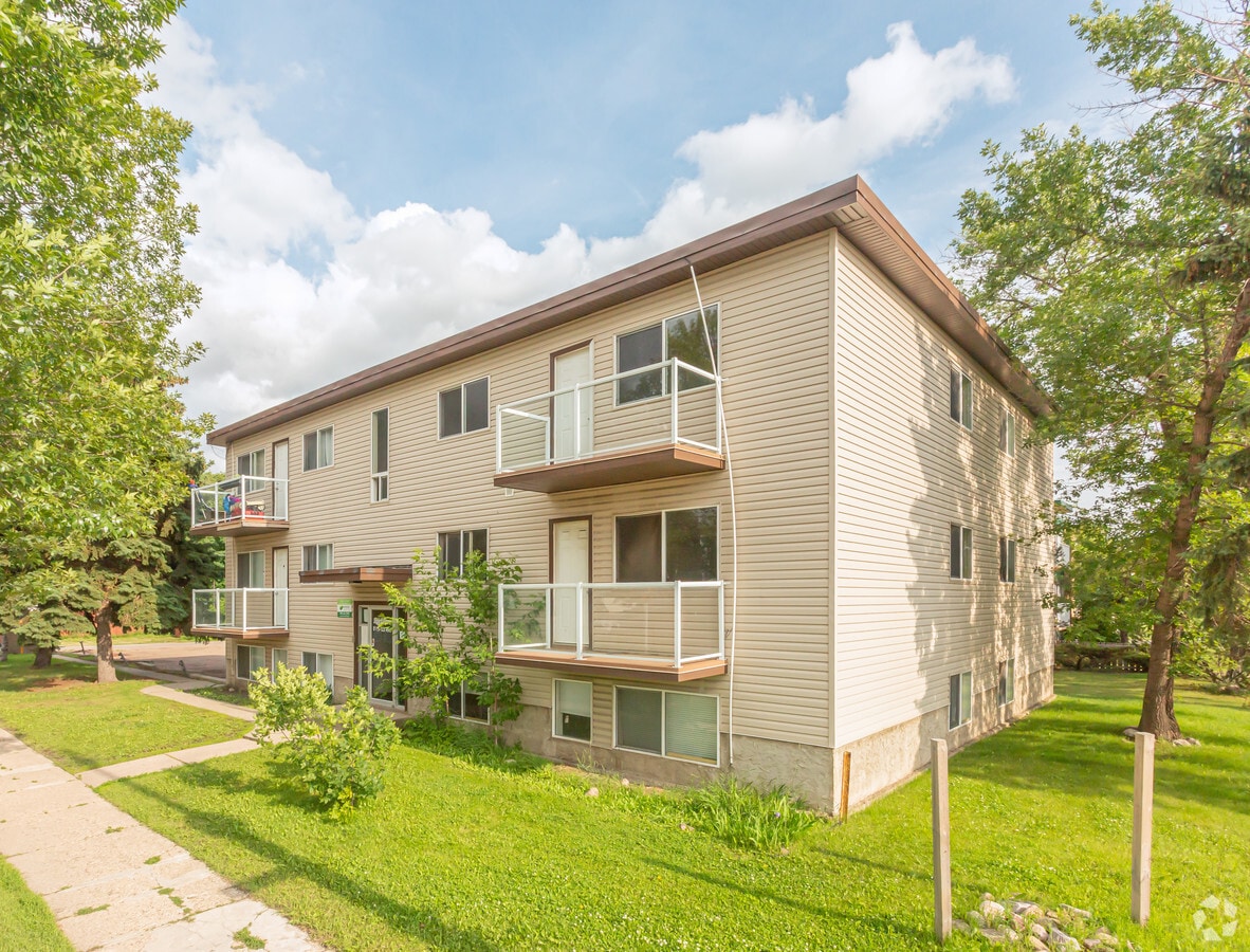 Ray Manor - Ray Manor