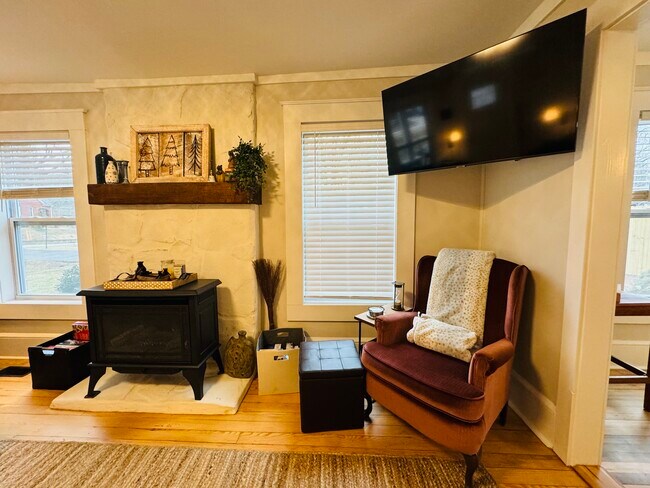 Photo - 59 Bleckley Dr