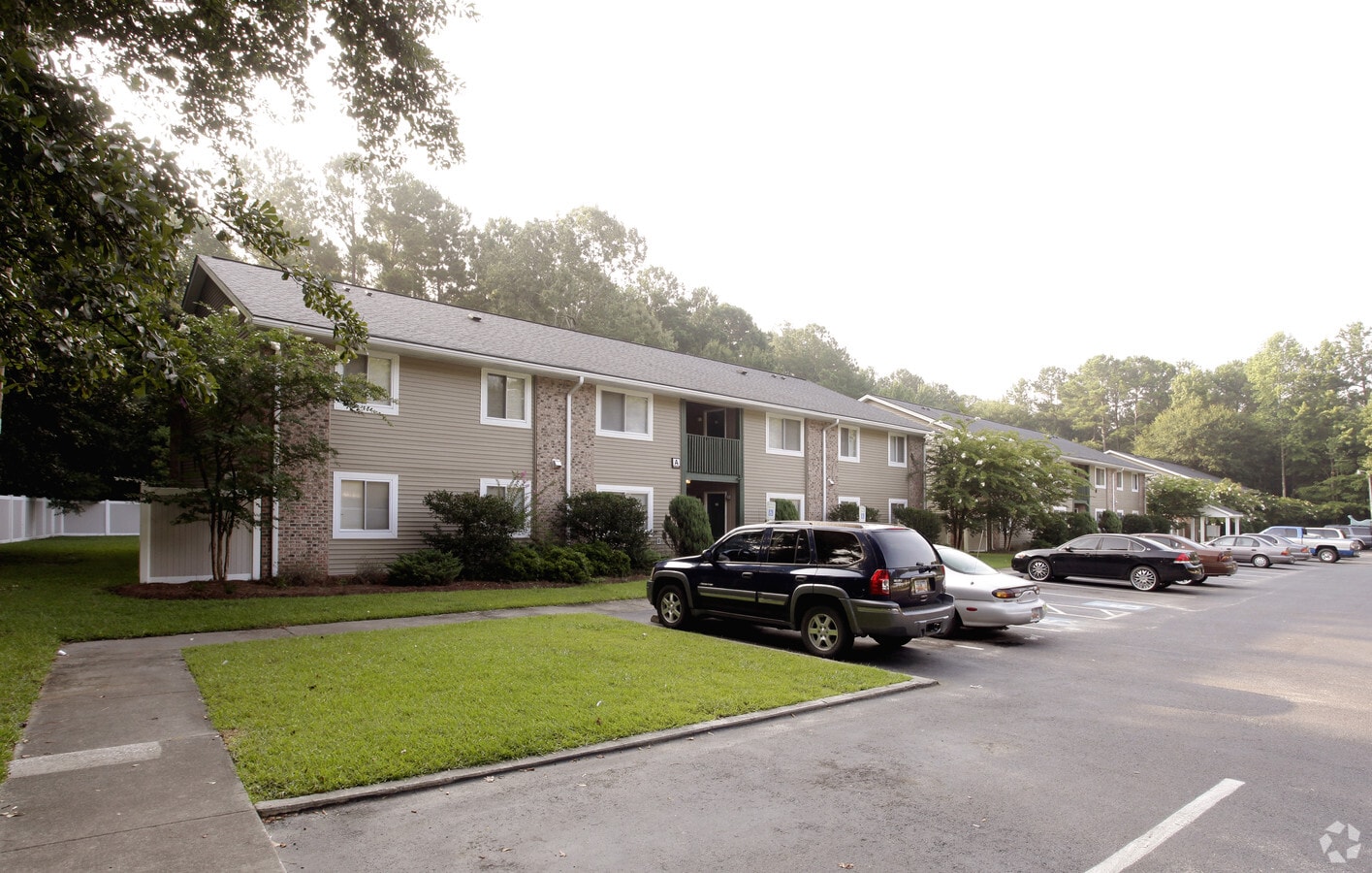 Photo - Country Lane Apartments