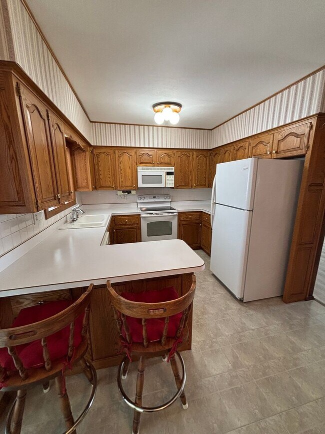 2541-2543 Edgemont