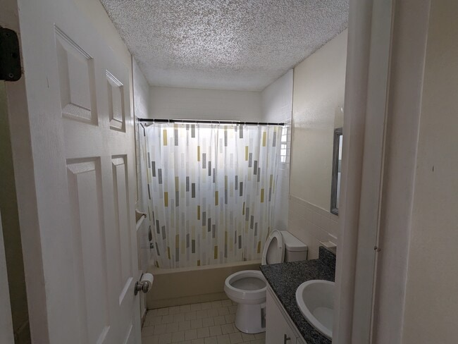 Photo - 6200 Illinois Ave