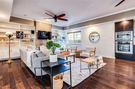 Photo - 1702 Newning Ave