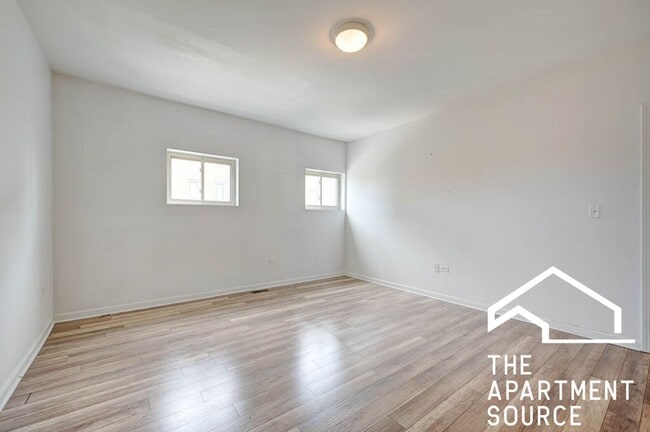 Photo - Condo Quality Duplex up 2 Bed/2.5 Bath, In Unit W/D Unit 205