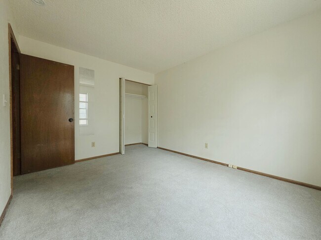 Photo - 14333 E Warren Pl
