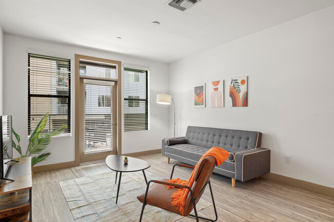 Photo - 555 N College Ave Apartamento Unidad ID1014441P