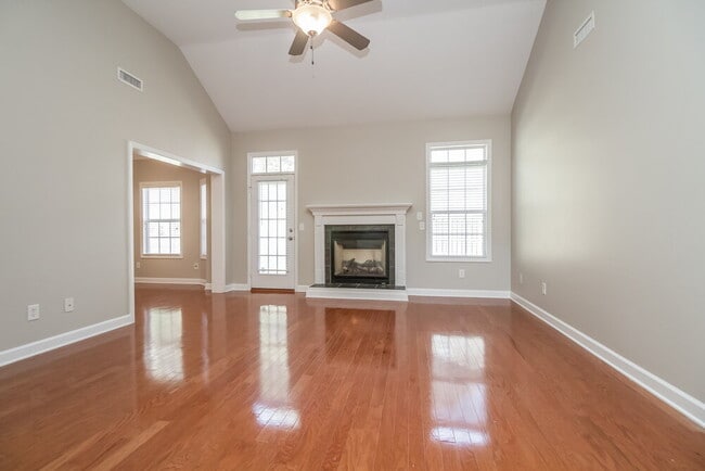 Photo - 209 Laffite Cv