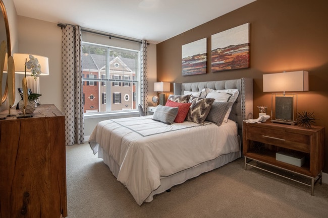 Photo - The Enclave at Box Hill