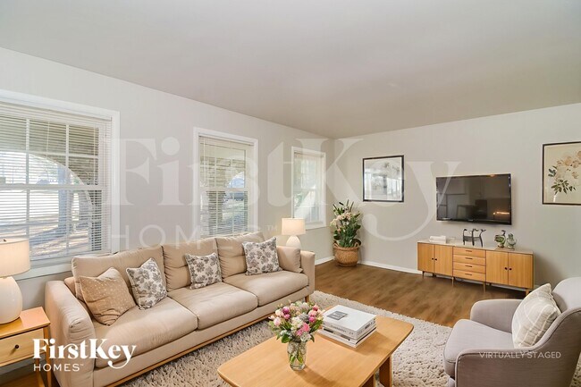 Photo - 2364 Tiffany Cir