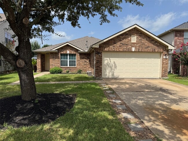 Building Photo - 15807 Kings Cypress Ln
