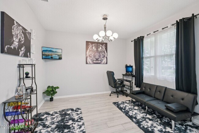 6787 Sandle Dr