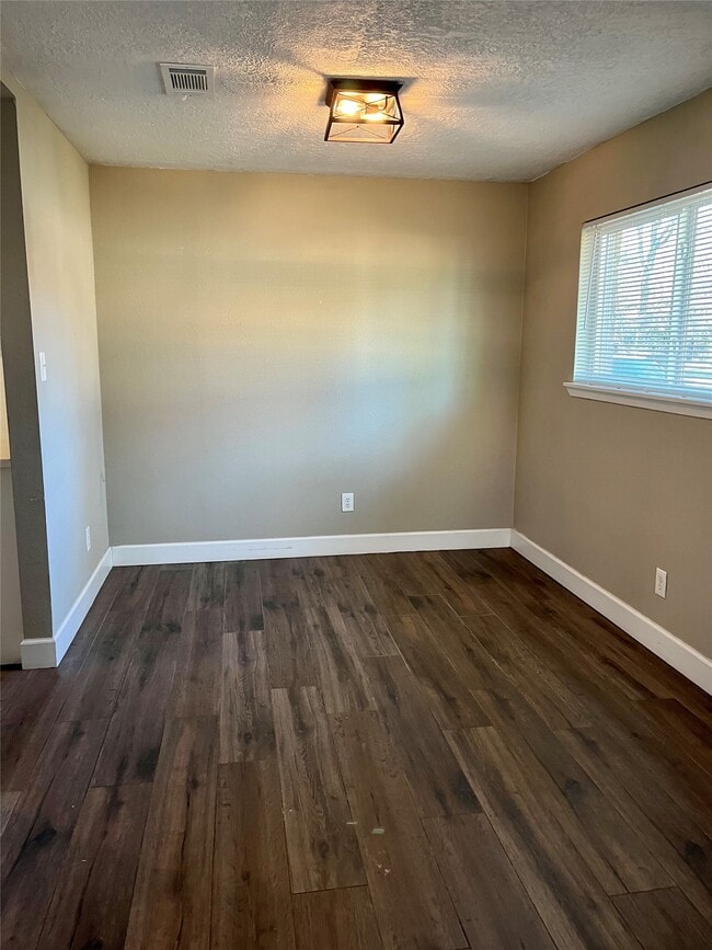 Photo - 29022 Cherrywood Ln