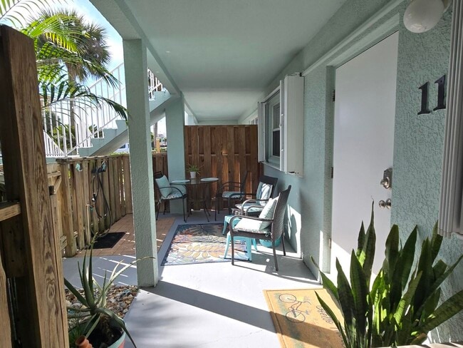 Photo - 7605 Ridgewood Ave Unit 111