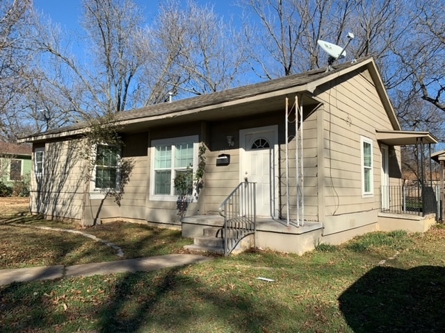 Building Photo - 1201 S Throckmorton St Rental