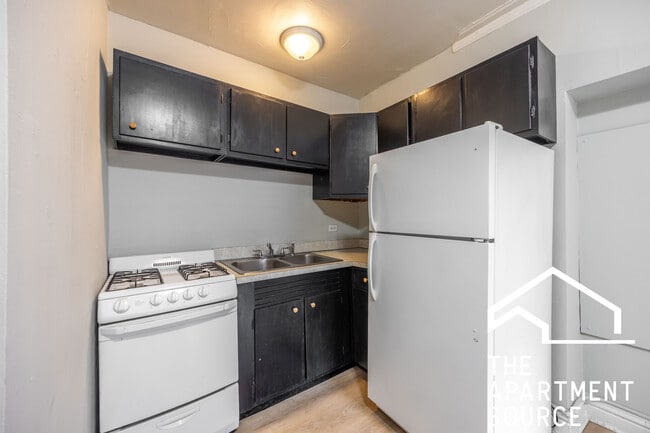 Photo - 1350 N Dearborn St Unit 608