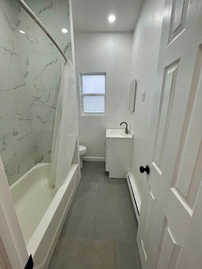 Photo - 537 Washington Ave