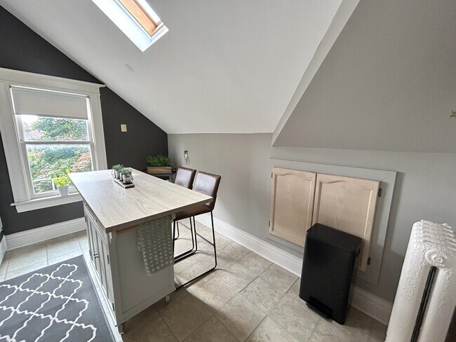 Photo - 7 Centre St Unit 3