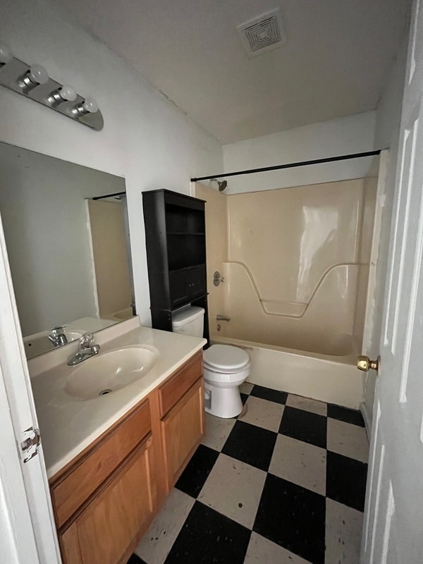 Photo - 306 N Pool St