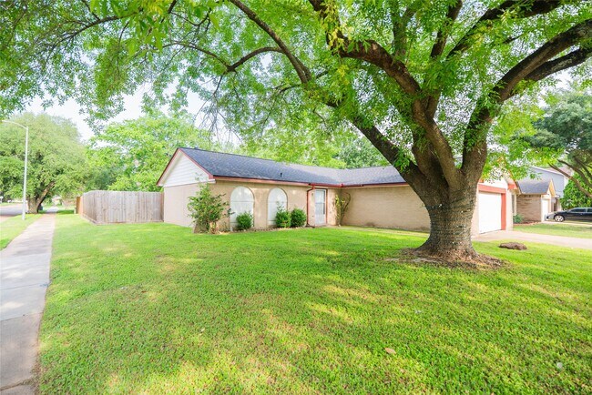 Photo - 7603 Wovenwood Ln