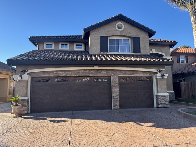 Photo - 10 Rhine Cir