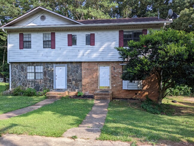 Building Photo - 75 Ezzard St Unit 75 Rental