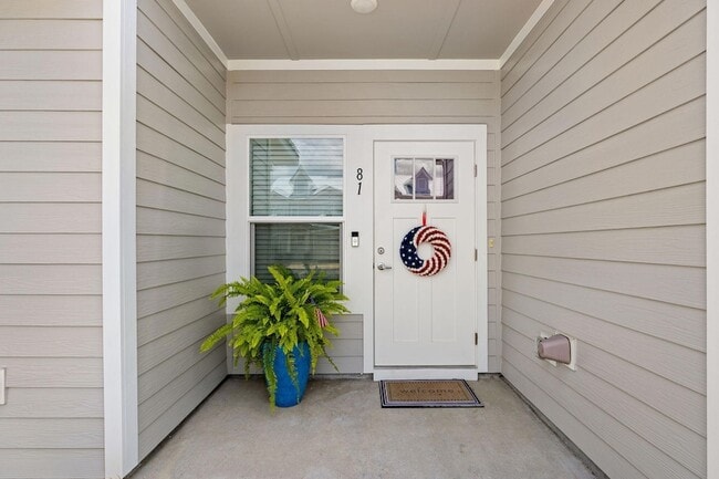Photo - 81 Date Palm Ln