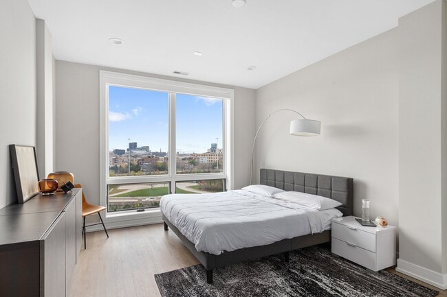 Photo - 650 N Morgan St Unit 605