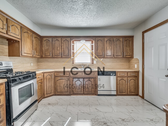 Photo - 3228 NW 11th St