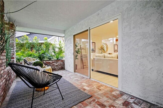 Photo - Encino Cul-De-Sac Lease with Private Outdoor Sauna & Designer Upgrades