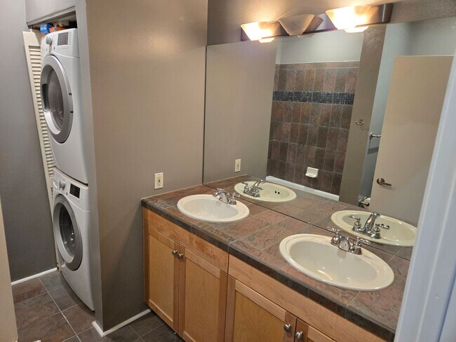 Photo - 2960 Inca St Unidad 109