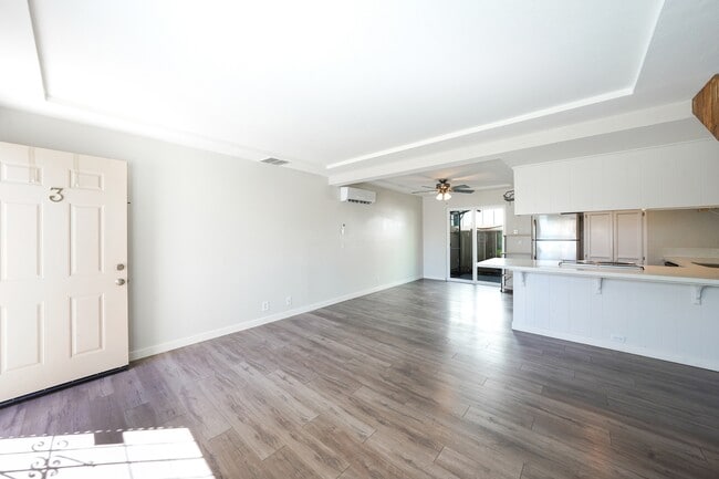 Photo - 808 B St