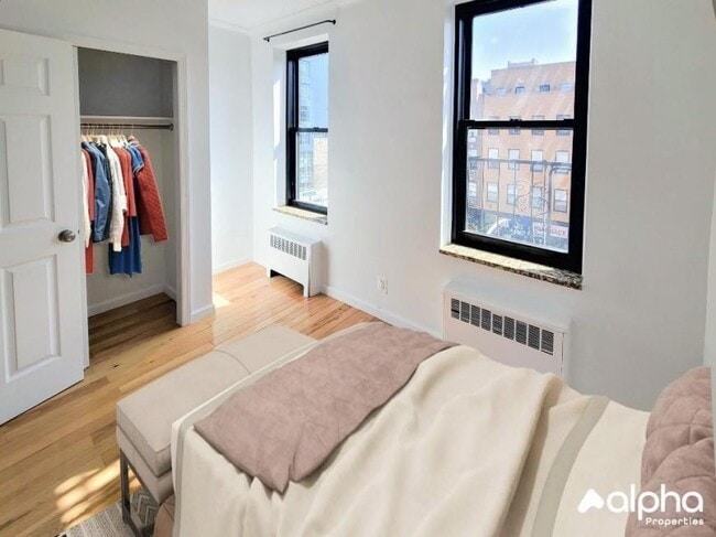 Building Photo - 1 bedroom in NEW YORK NY 10029 Unit 4C Rental