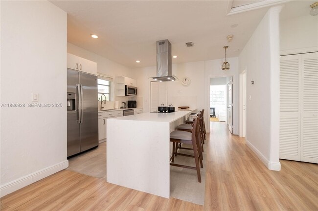 501 SW 24th Rd