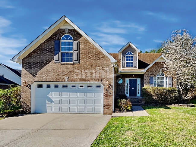 Building Photo - 2519 Claymore Run