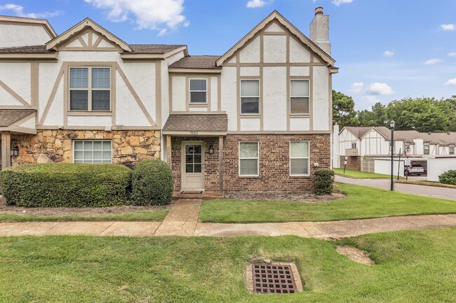 Photo - 7523 Bavarian Dr