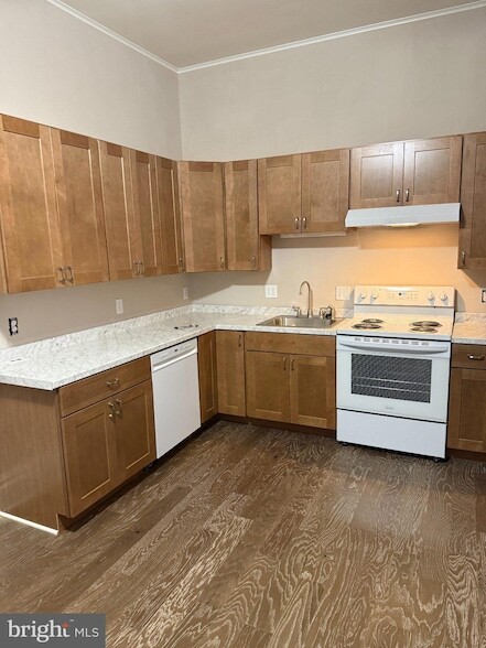 Photo - 232 W Main St Unit 5
