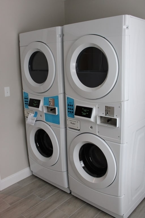 Photo - 192 Central St Unidad E