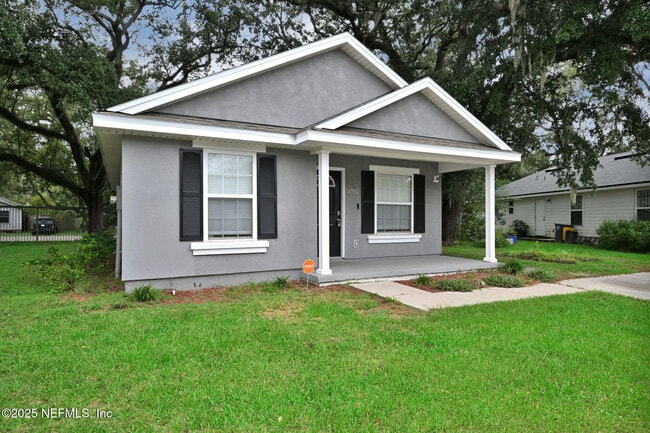Photo - 3702 Wood Creek Ln