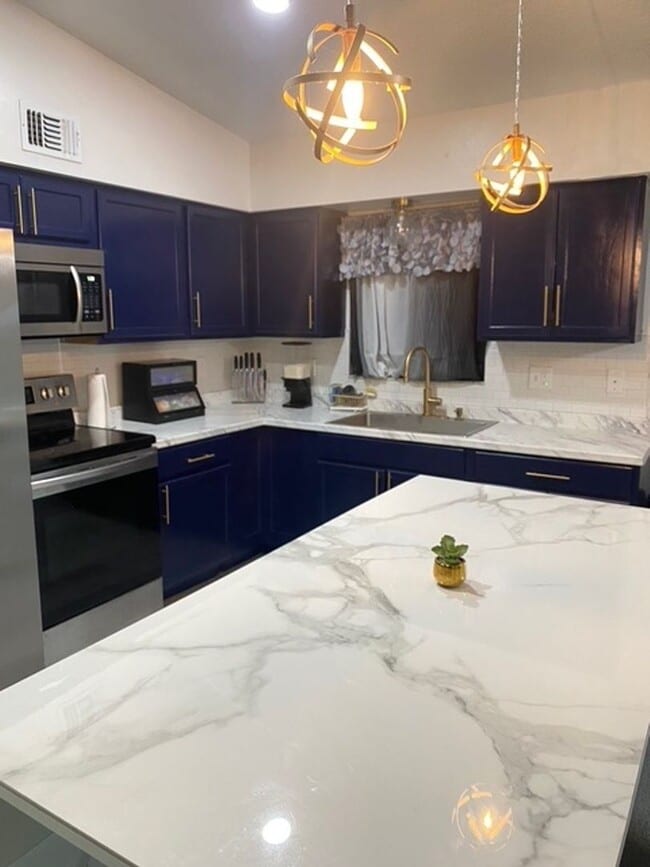 Photo - 622 Tejon Ave SW