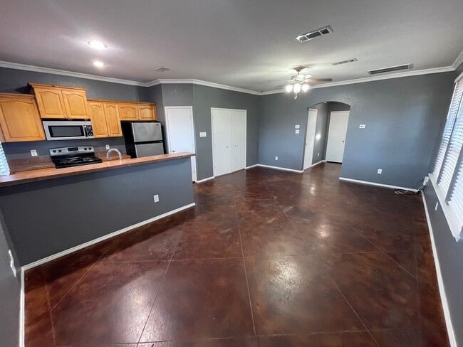 Photo - 8424-8426 Jay Street Unit 8426