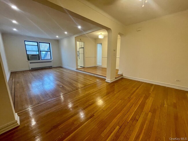 35-35-35-75 75th St Unit 625