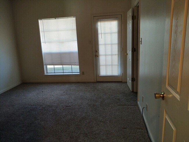 Photo - 2460 Stone Hollow Dr Unit 102