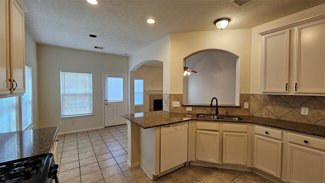 Photo - 1806 Vernal Glen Cir