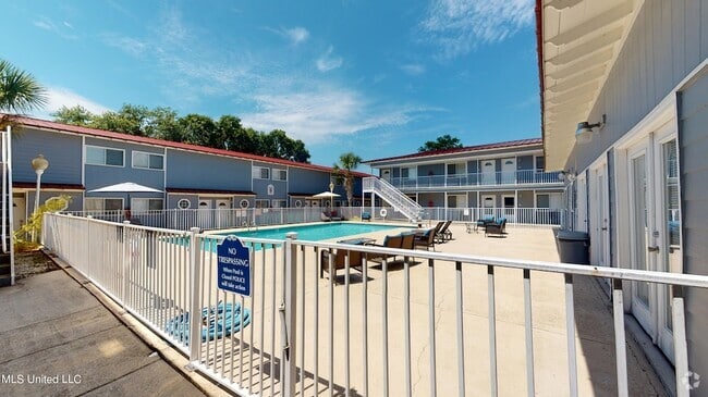 Building Photo - 1664 Beach Blvd Unit 151 Rental