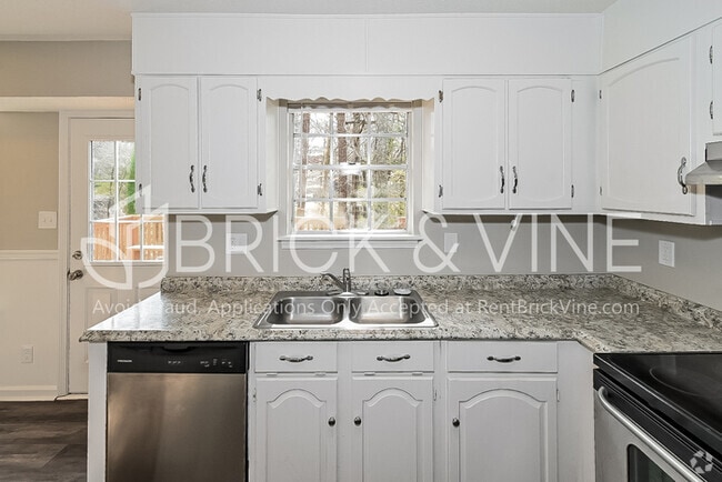 Building Photo - 3109 Fieldstone Cir Rental
